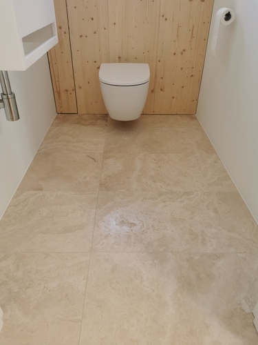 Kamień naturalny w systemach ogrzewania podłogowego: fakty, korzyści, najlepsze wybory